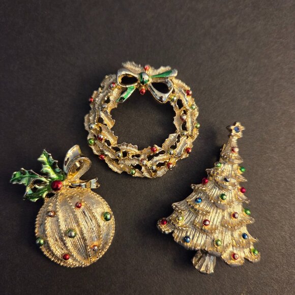 Vintage Set of 3 Gerry’s Christmas Pins - Collectible Holiday Brooches - Picture 1 of 5